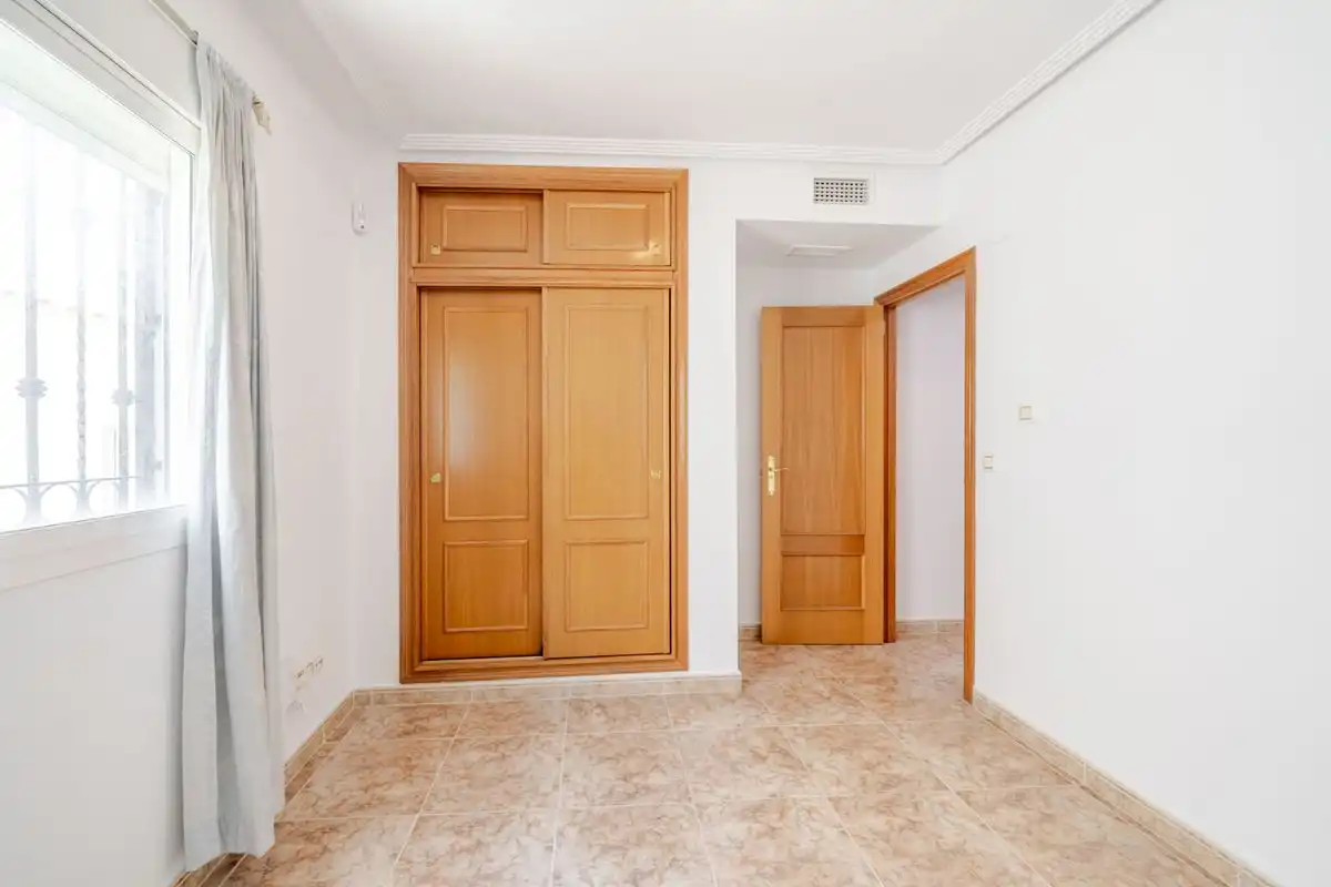 Casa adosada en venta en C. Abdelacies, Zeniamar - Horizonte - La Campana
