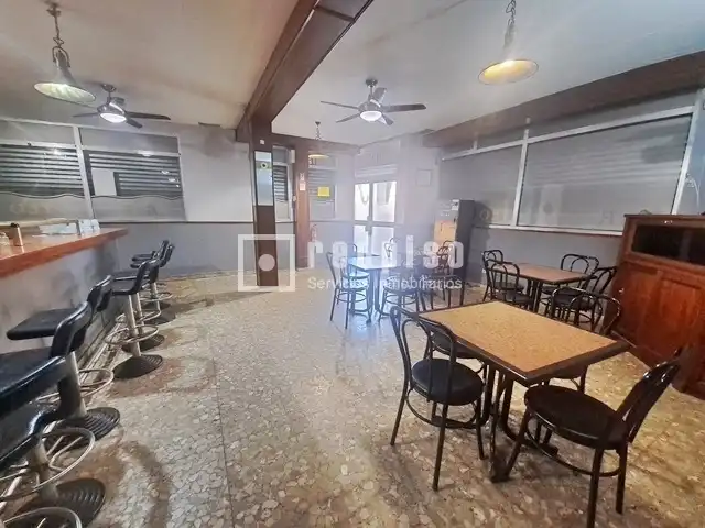 Business premises for sale in pedro sanz vazquez, imagen 5