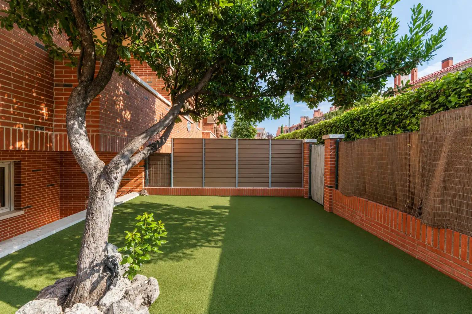 Terraza de Casa adosada en venta en Las Rozas de Madrid con Calefacción, Jardín privado y Parquet