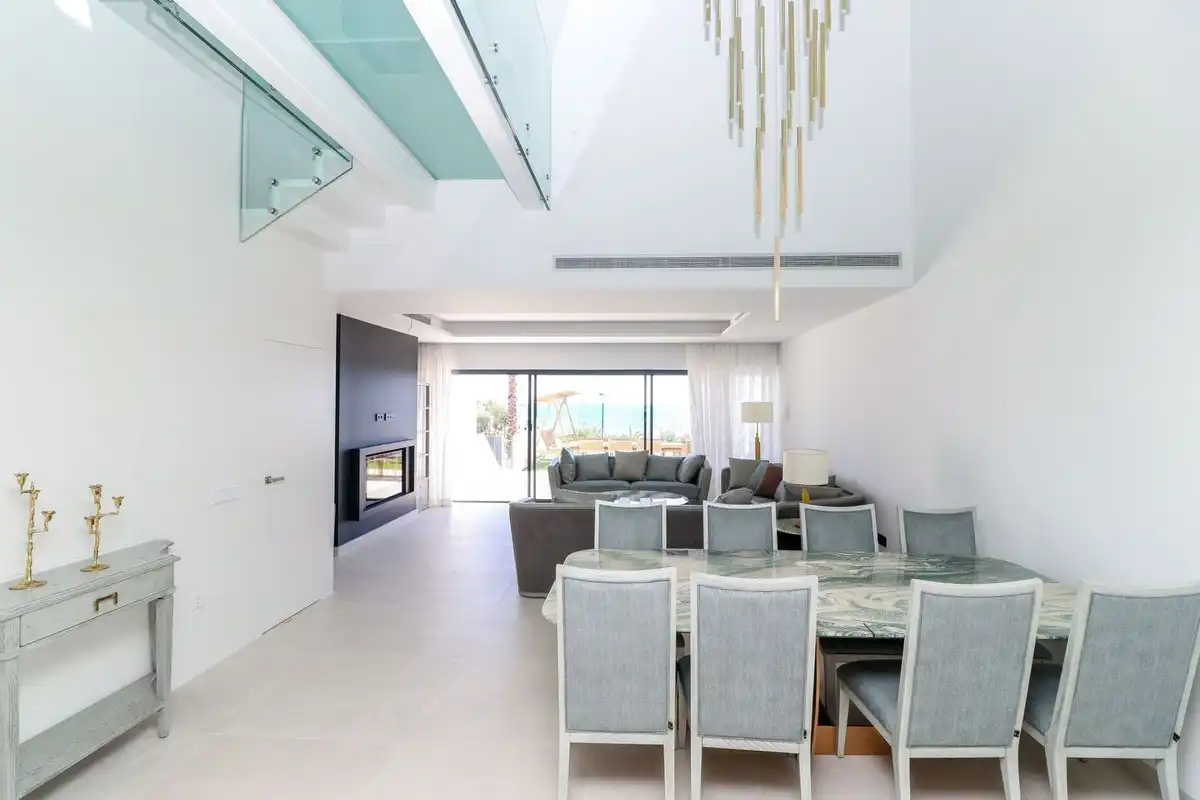 Terraced house with pool for sale in Estepona - Estepona,Centro,Urbanizacion Playa de Guadalobon, imagen 5