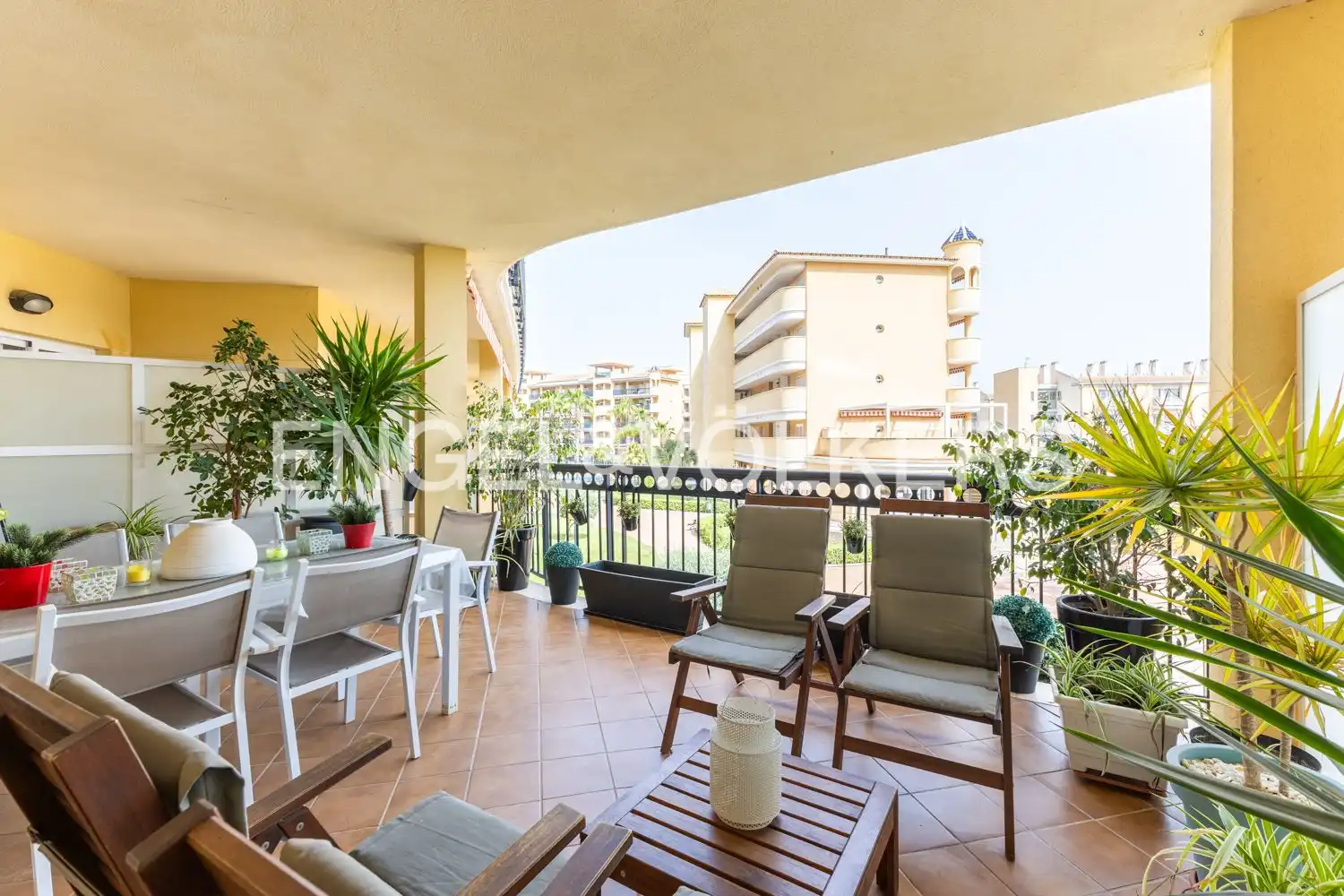 Terrassa de Pis de lloguer en Canet d'En Berenguer amb Aire condicionat, Calefacció i Jardí privat