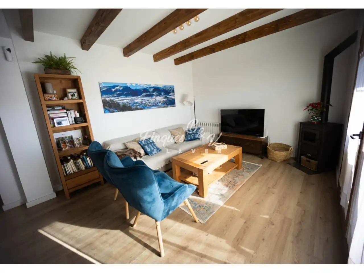 Sala de estar de Apartamento en venta en Bellver de Cerdanya con Aire acondicionado, Calefacción y Parquet