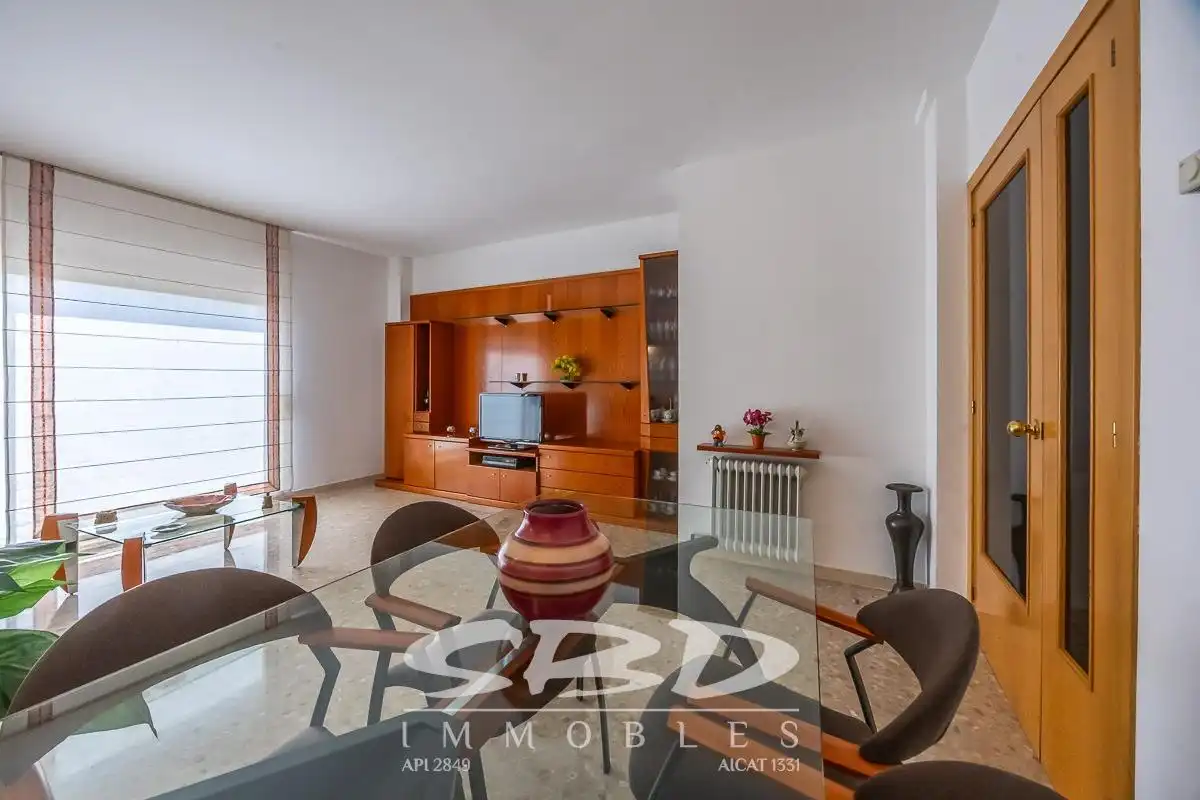 Sala de estar de Piso en venta en Sabadell con Balcón