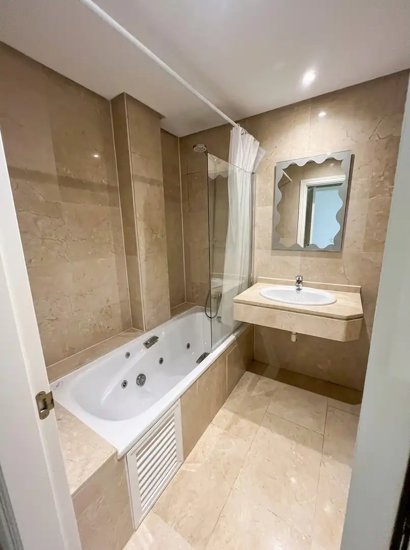 Apartment mit Pool zum Verkauf in Puerto de la Duquesa, imagen 16