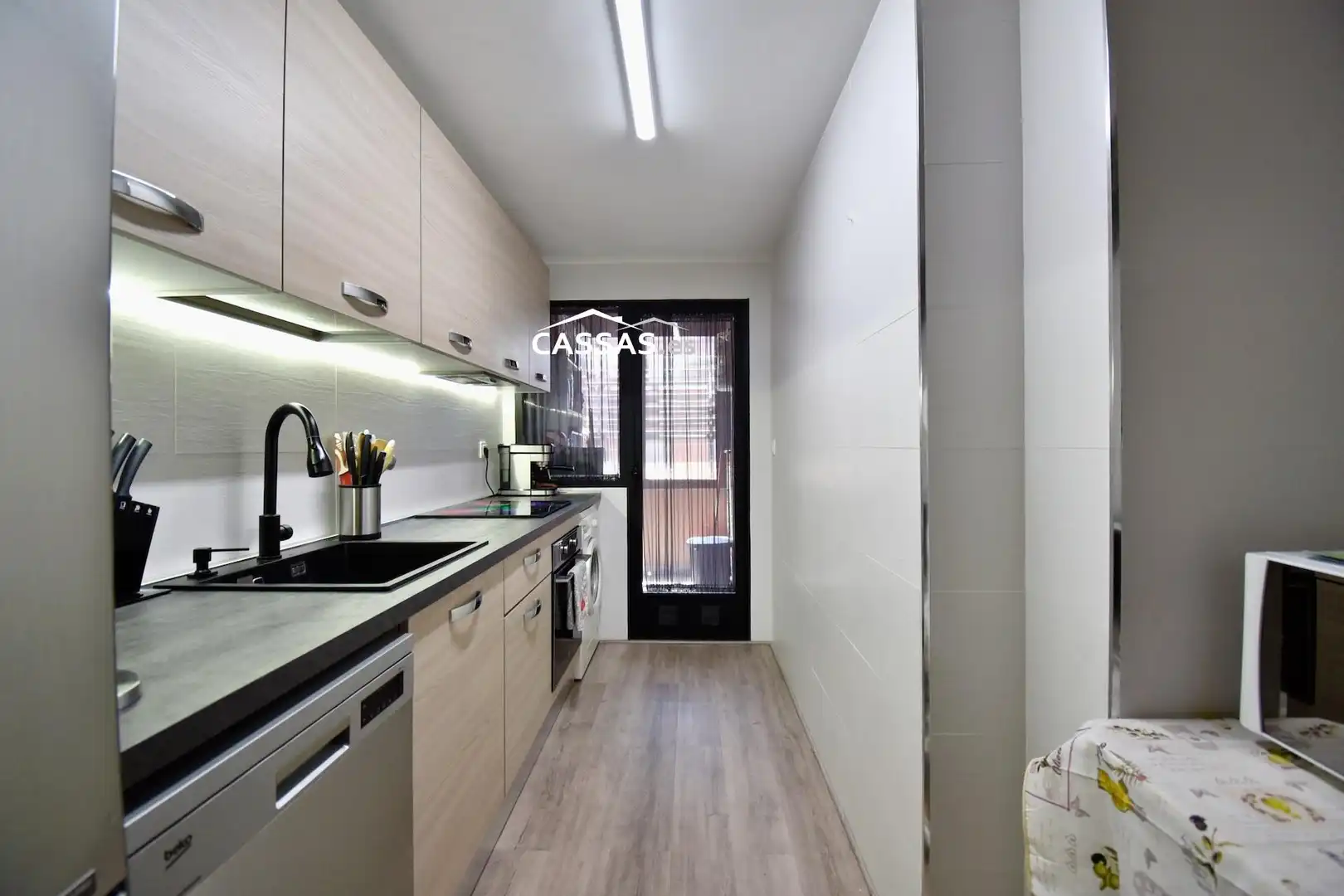 Kitchen of Flat for sale in Torrejón de Ardoz  with Air Conditioner, Heating and Parquet flooring