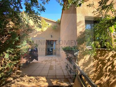 Casa rústica en venda a Calle Salellas