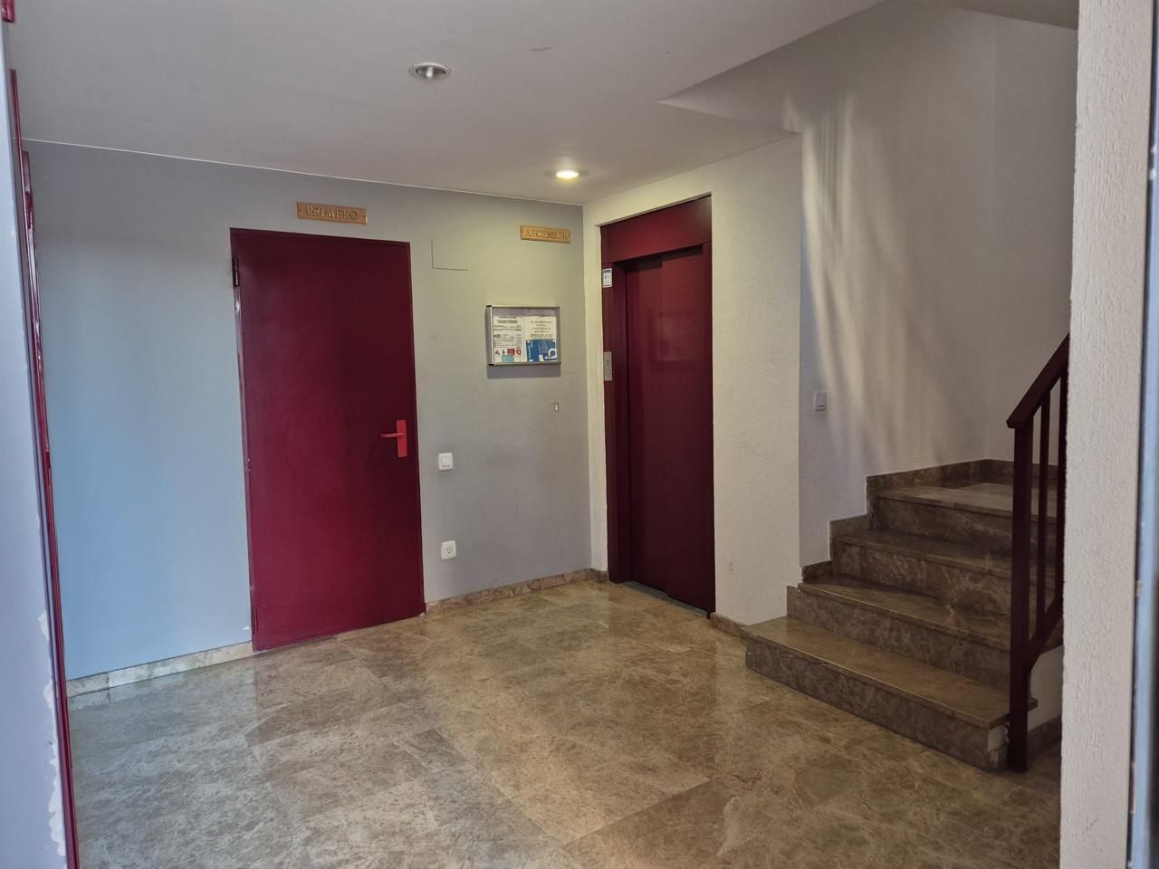 Piso en venta en  Zaragoza Capital con Calefacción, Terraza y Trastero