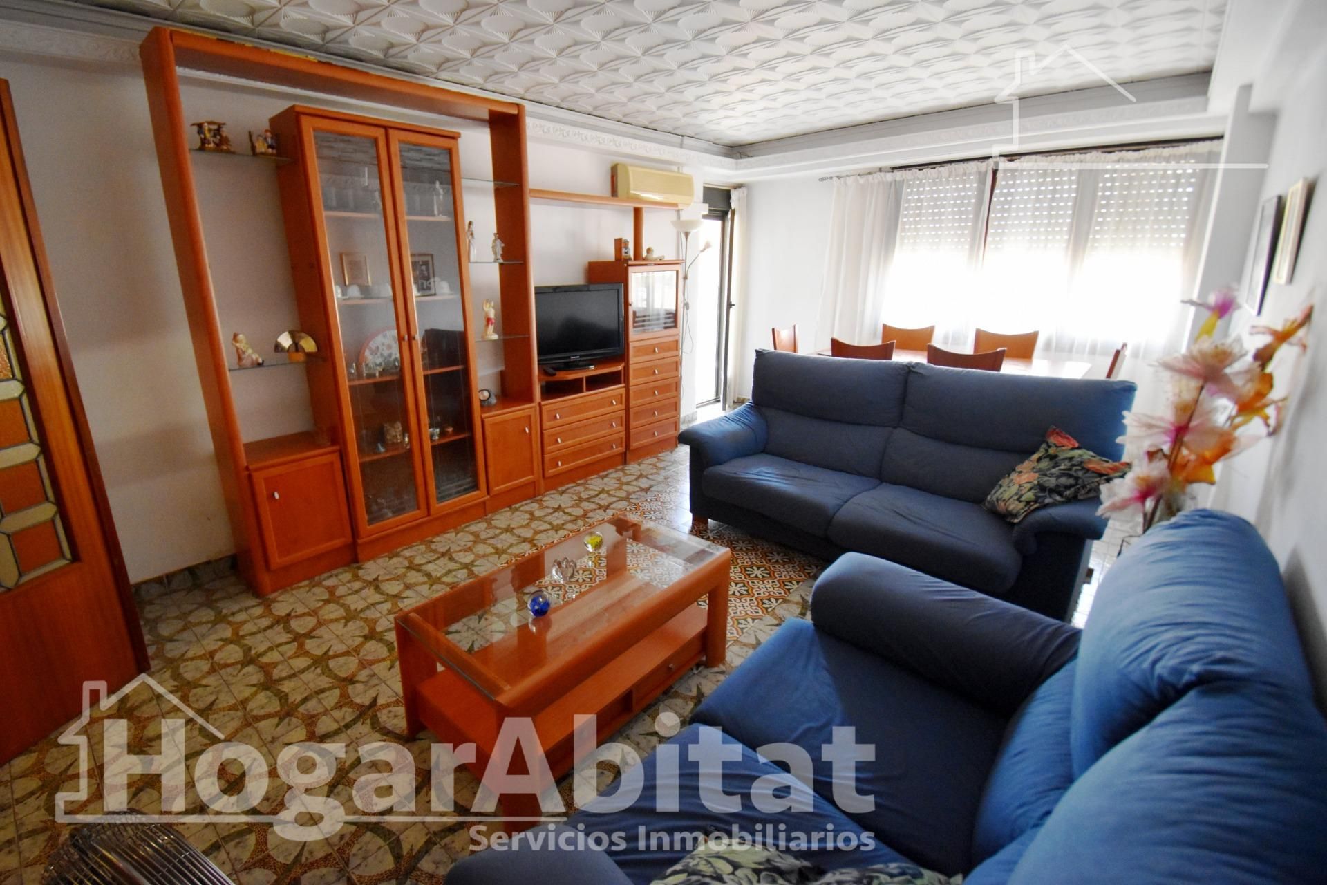 Living room of Flat for sale in Castellón de la Plana / Castelló de la Plana  with Air Conditioner, Heating and Balcony