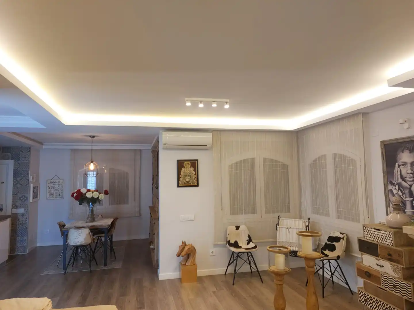 Sala de estar de Casa o chalet en venta en Málaga con Aire acondicionado, Jardín privado y Piscina