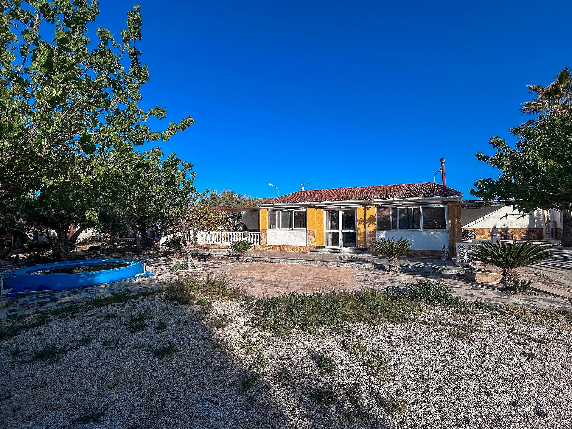 Vista exterior de Casa o chalet en venta en Monforte del Cid con Aire acondicionado, Jardín privado y Terraza