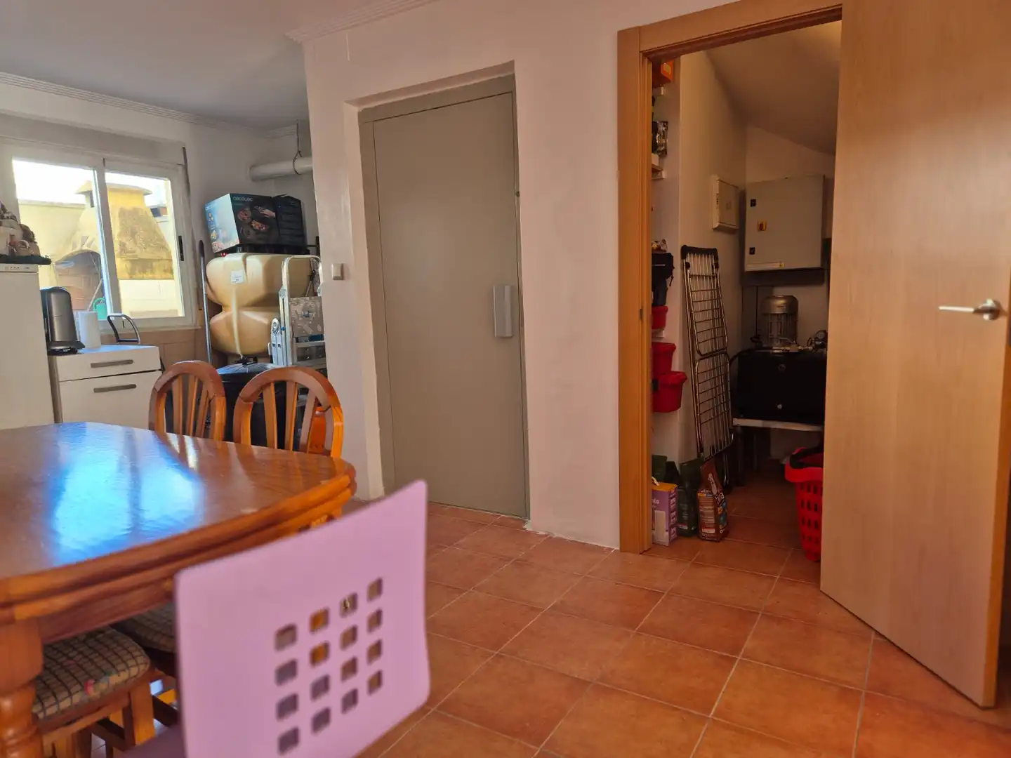 Cuina de Casa adosada en venda en Daimús amb Aire condicionat, Terrassa i Moblat