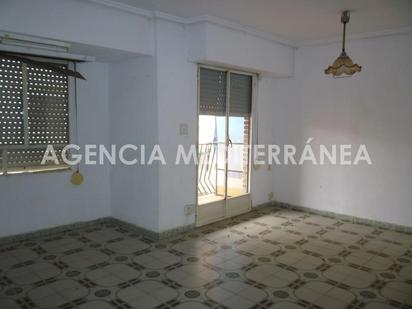 Flat for sale in  Valencia Capital  with Balcony