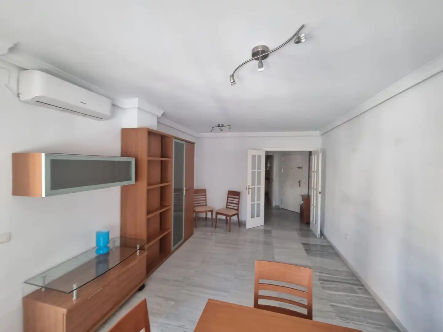Sala de estar de Piso en venta en Torremolinos con Aire acondicionado y Terraza