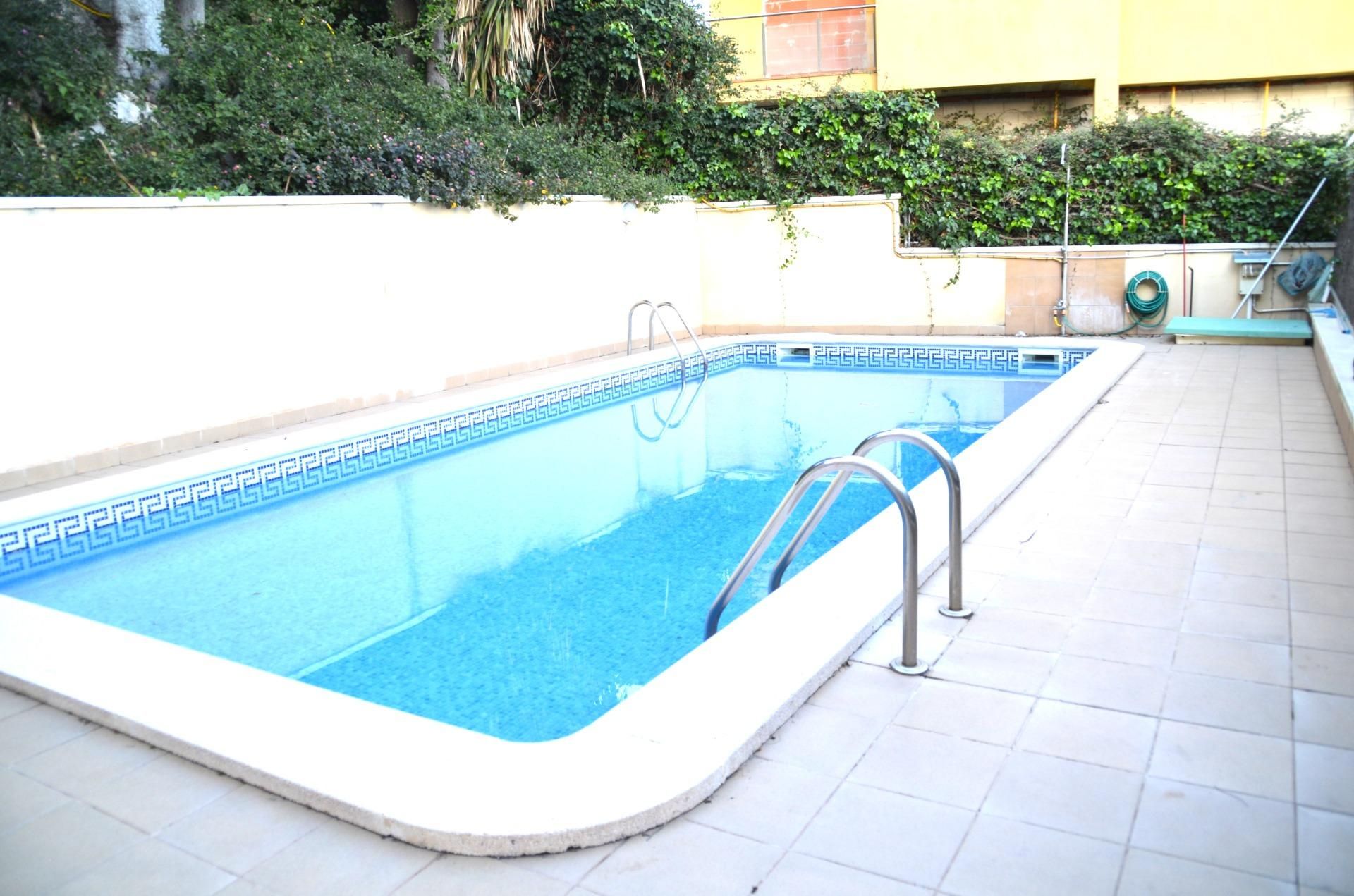 Piscina de Àtic en venda en Calafell amb Aire condicionat, Calefacció i Terrassa