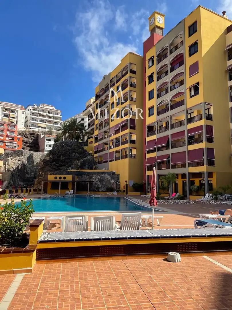 Appartement compact avec piscine à vendre à Caleta del jurado, imagen 3