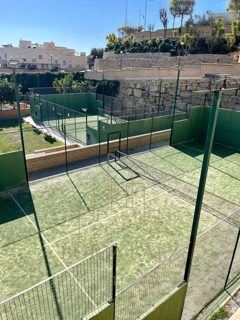 Garden of Detached homes for sale in Vélez-Málaga