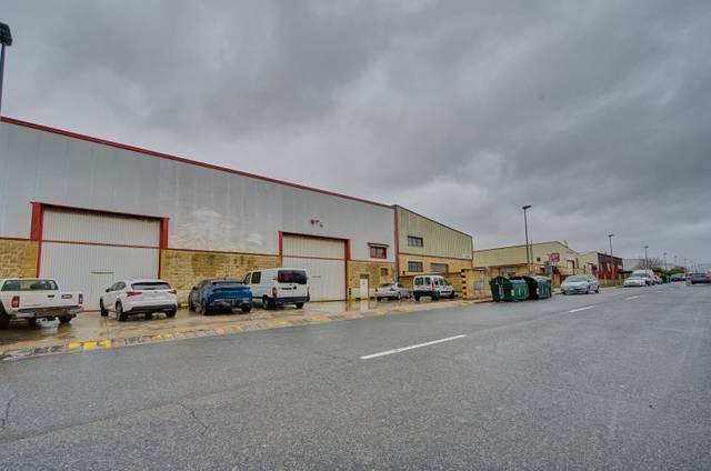 Nave industrial en Venta en Aranguren