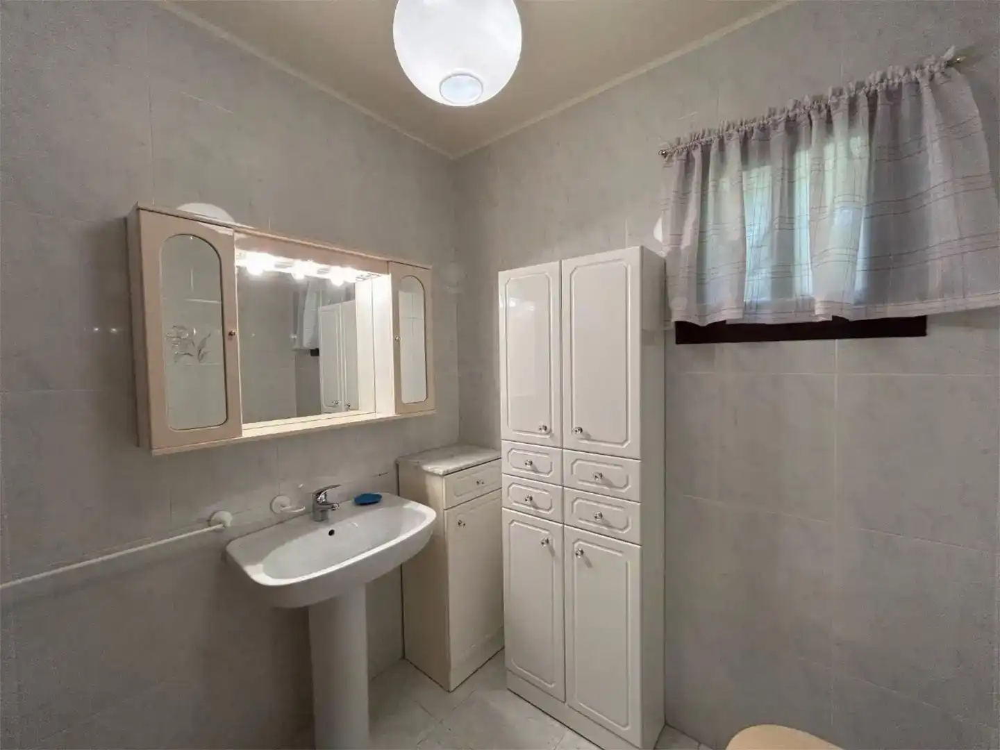 Baño de Casa adosada de alquiler en Vigo  con Amueblado
