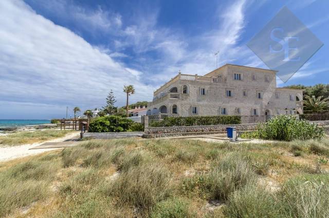 Edificio en Venta en Biniancolla - Punta Prima