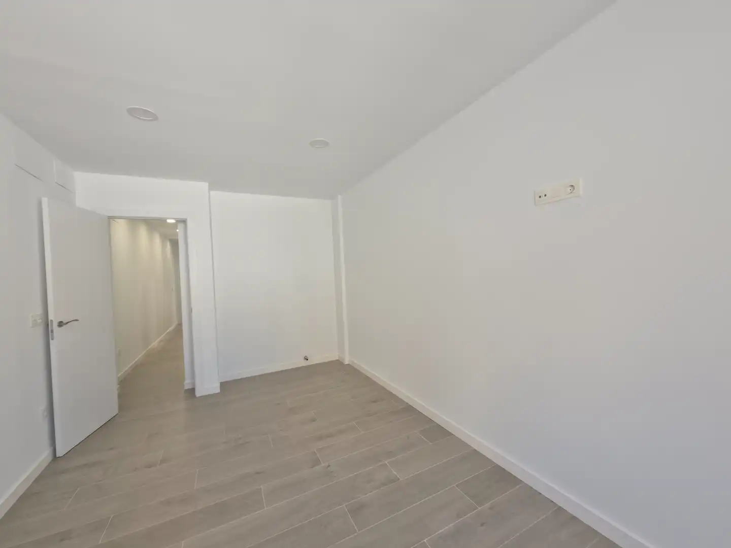 Casa amb terrassa en venda a Avenida Alemania-Italia, imagen 8