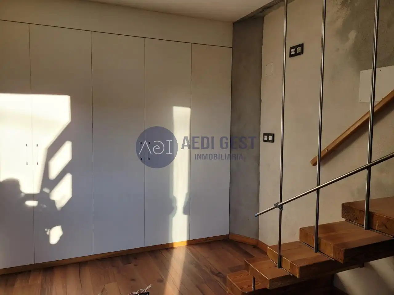 Houses for sale in Oia  with Heating, Private garden and Furnished
