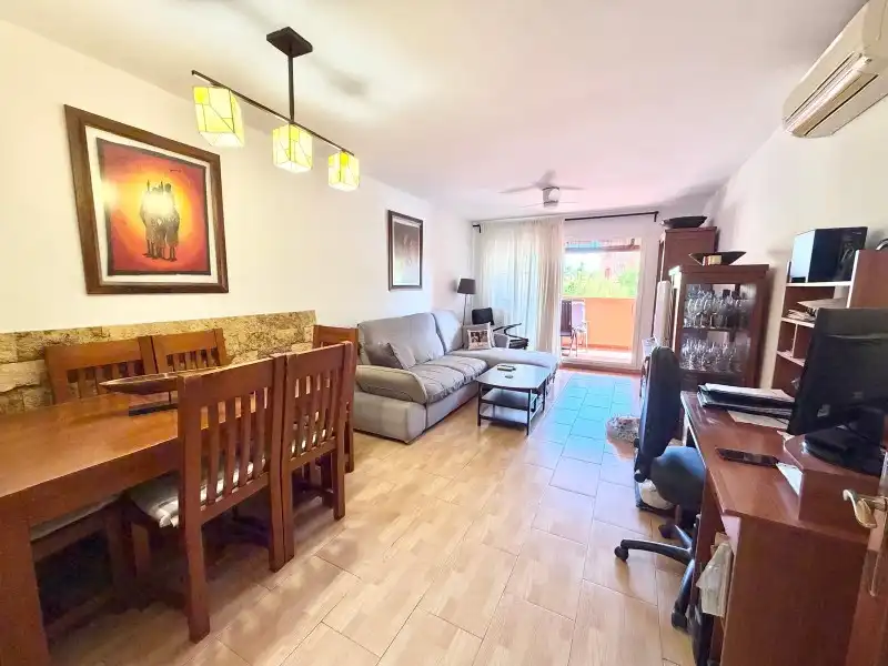 Sala d'estar de Pis en venda en Torremolinos amb Aire condicionat, Terrassa i Traster