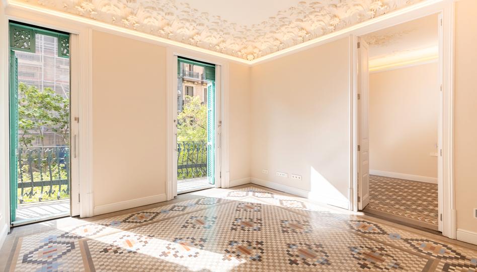 Photo 1 of Flat to rent in Carrer de València, 293, Dreta de l'Eixample, Barcelona