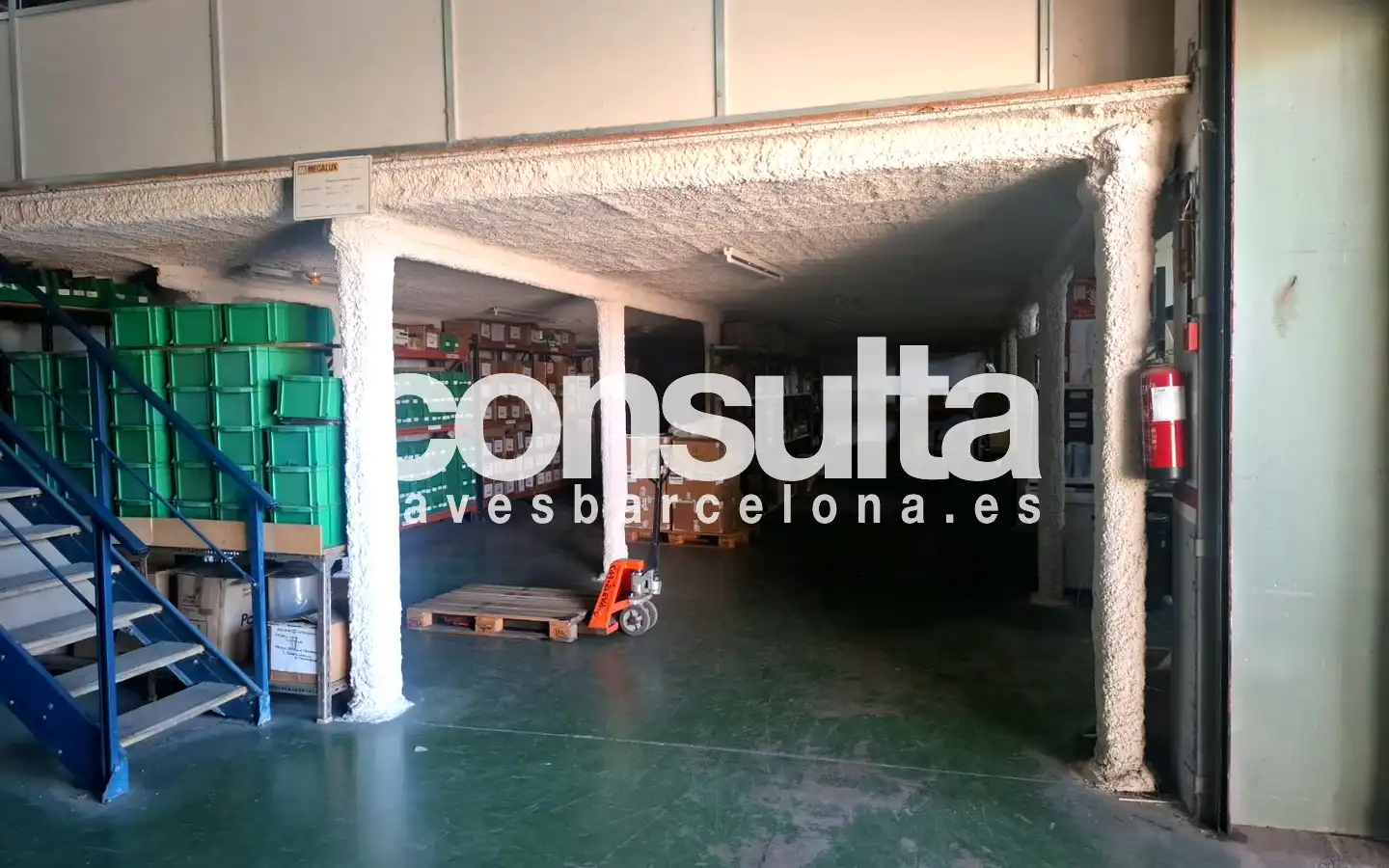 Fabrikhallen zur Miete in Passeig de Can Sagrera, 33, Mas Lluí - Els Miralls