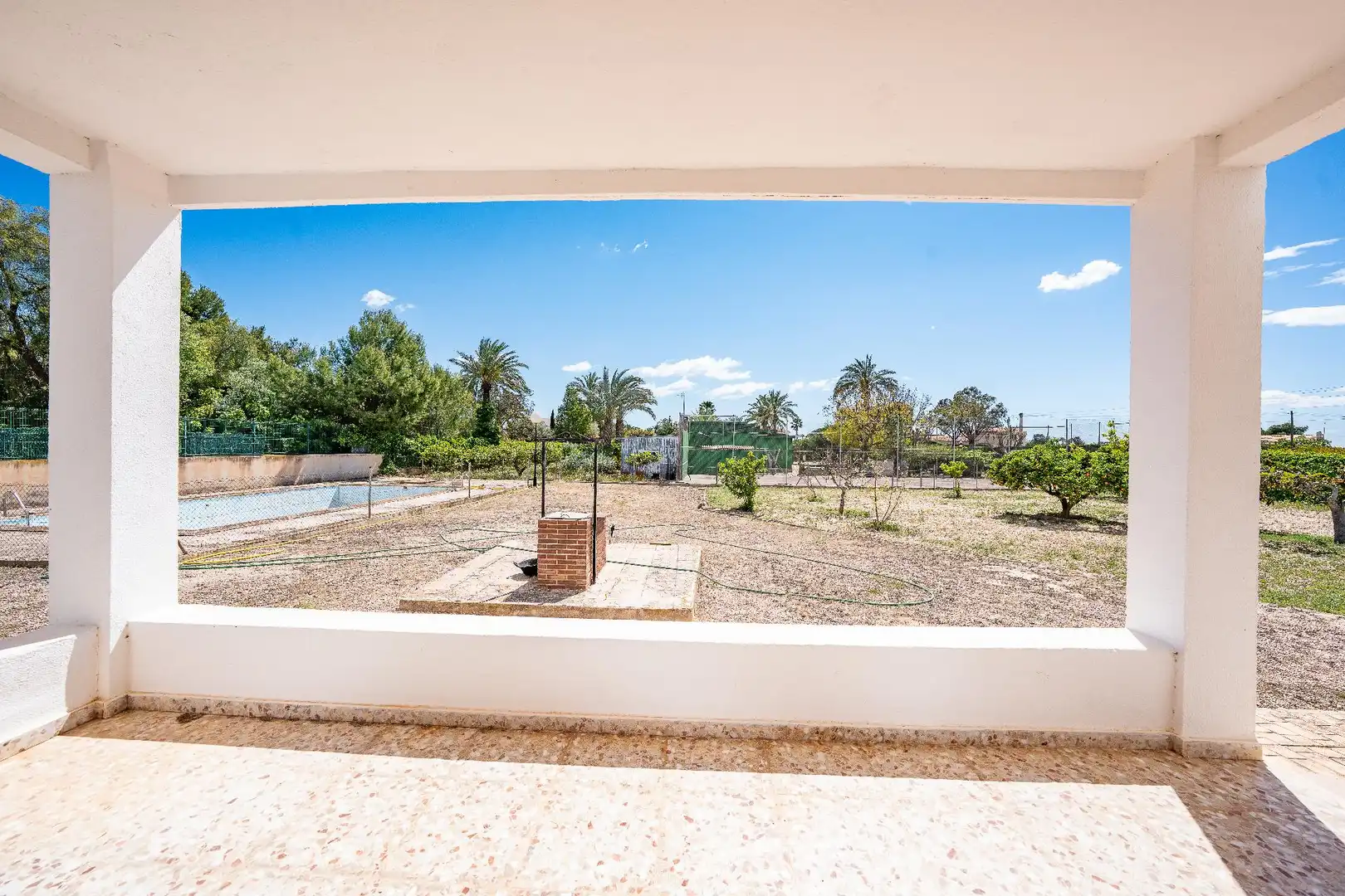 Terrassa de Casa o xalet en venda en Elche / Elx amb Jardí privat, Terrassa i Piscina