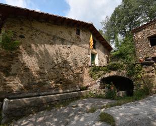 Vista exterior de Finca rústica en venda en Vilallonga de Ter amb Jardí privat