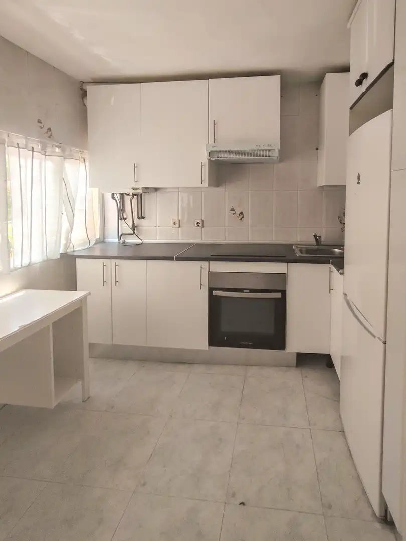 Cocina de Piso en venta en Madrid con Calefacción y Parquet