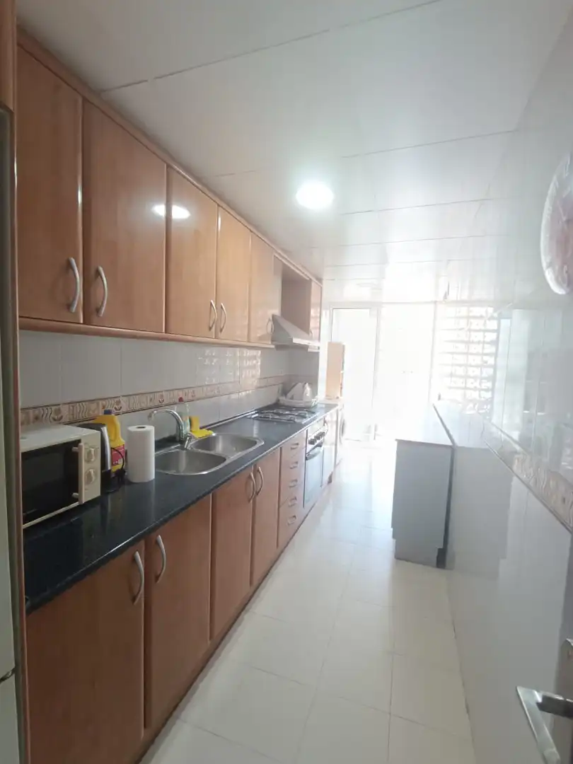 Kitchen of Flat for rent in Constantí  with Oven, Washing machine and Microwave