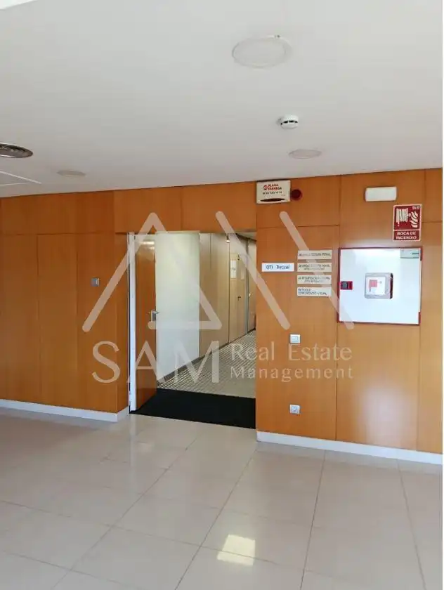 Office space with lift for sale in Roquetes - Can Magí, imagen 10