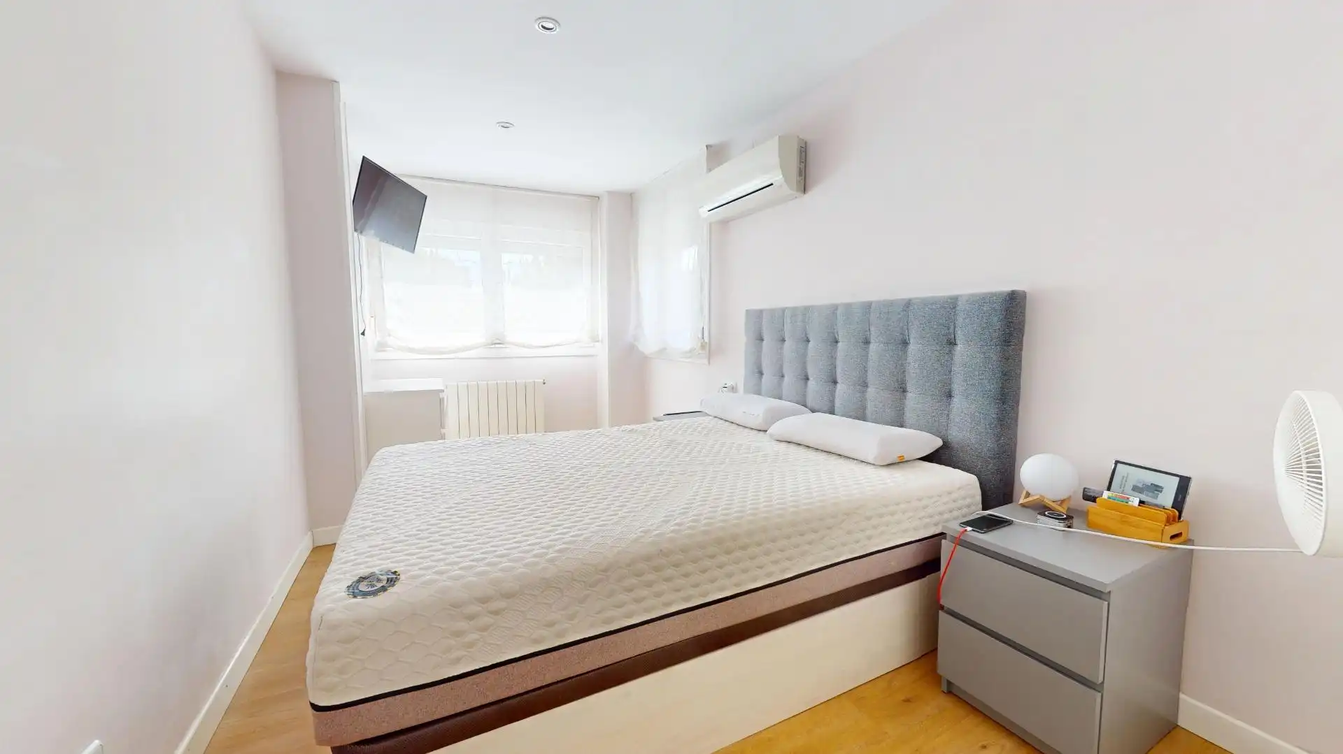 Habitación de Piso en venta en Madrid con Aire acondicionado y Calefacción