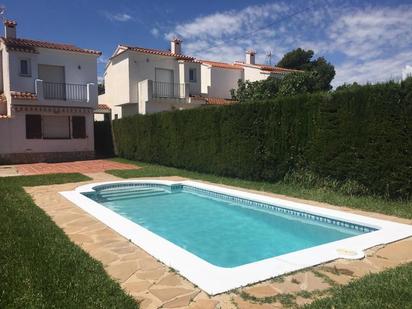 Jardí de Casa o xalet en venda en L'Ametlla de Mar  amb Aire condicionat, Terrassa i Piscina