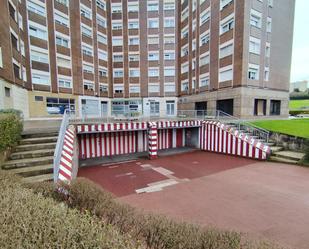 Vista exterior de Garatge en venda en Avilés