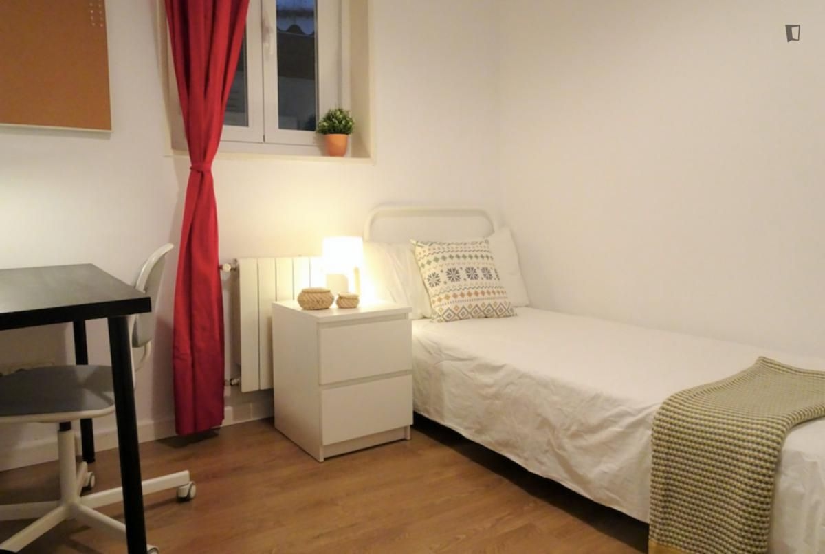 Apartment to share in Almagro