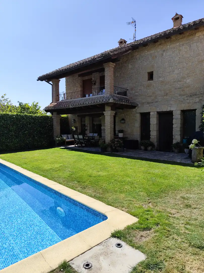 Houses for sale in Las Quintanillas