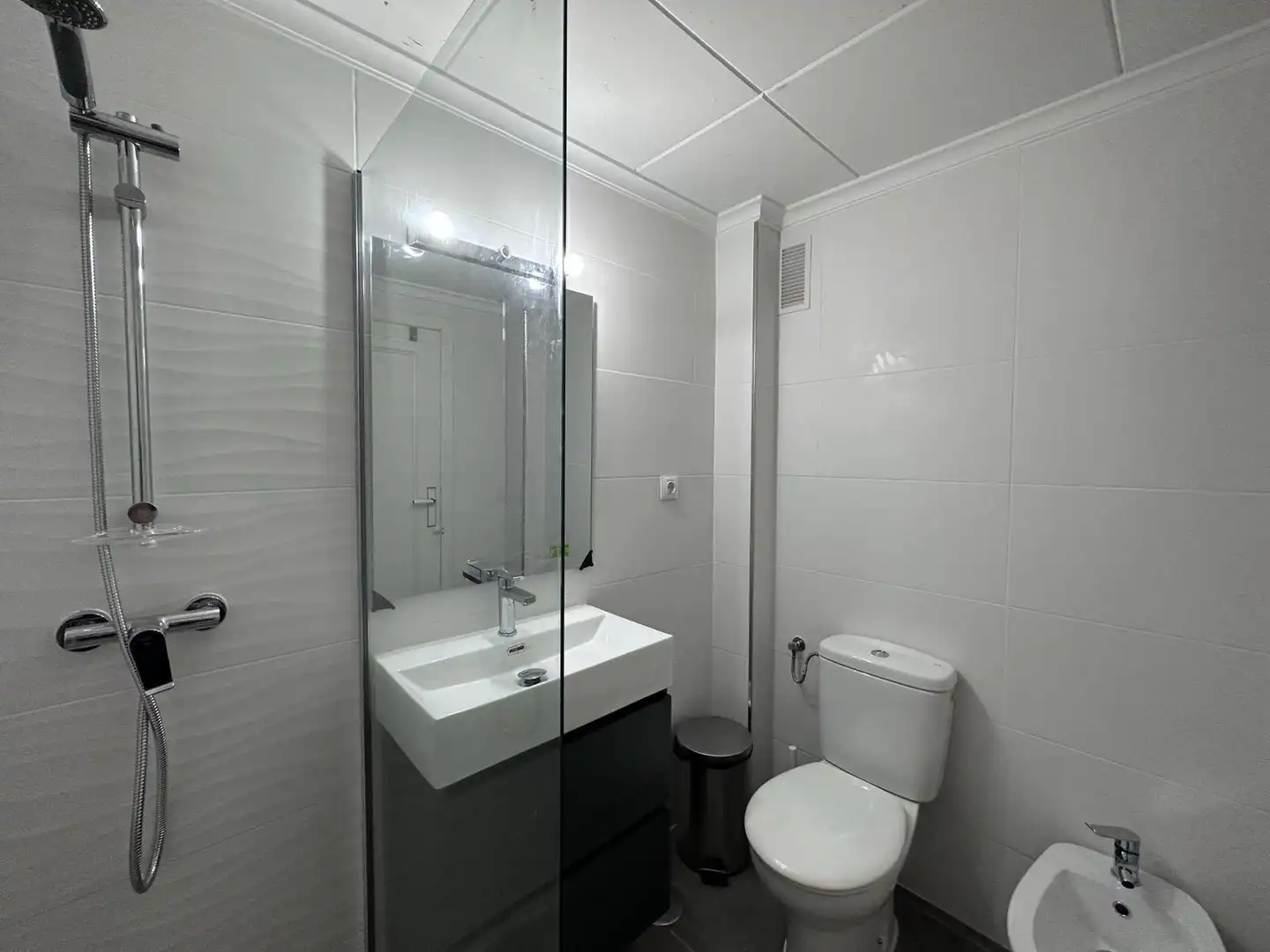 Baño de Piso en venta en Cartagena con Trastero y Balcón