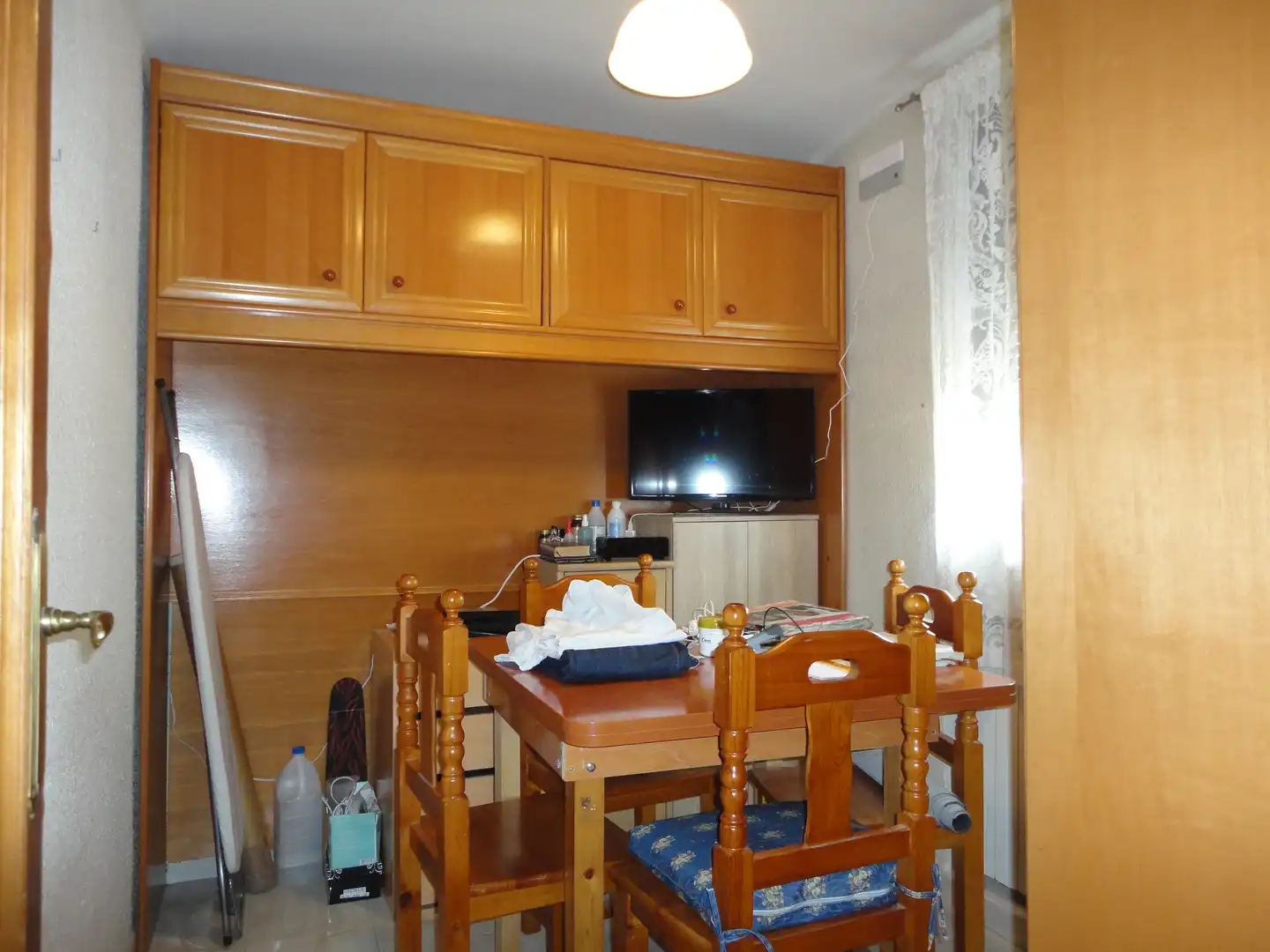Habitación de Casa adosada en venta en Olmedo con Calefacción, Jardín privado y Terraza