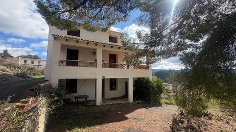 IMPRESIONANTE FINCA RÚSTICA