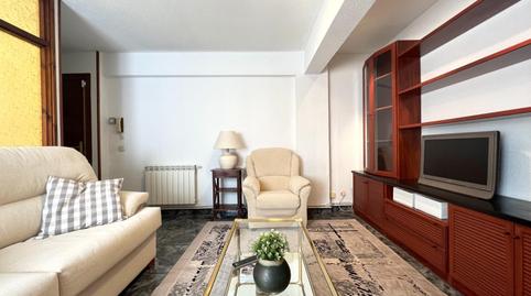 Foto 3 de Piso de alquiler en  Benidorm, Los Castros, Cantabria