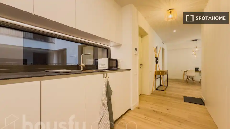 Flat for rent in La Nova Esquerra de l'Eixample