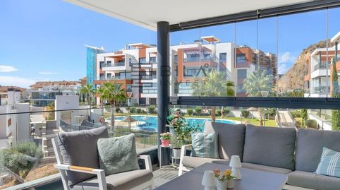 Foto 4 de Piso en venta en Fuengirola, Las Gaviotas - Carvajal, Fuengirola