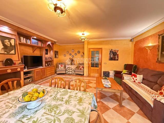 Casa adosada en Venta en San Bartolomé de las Abiertas