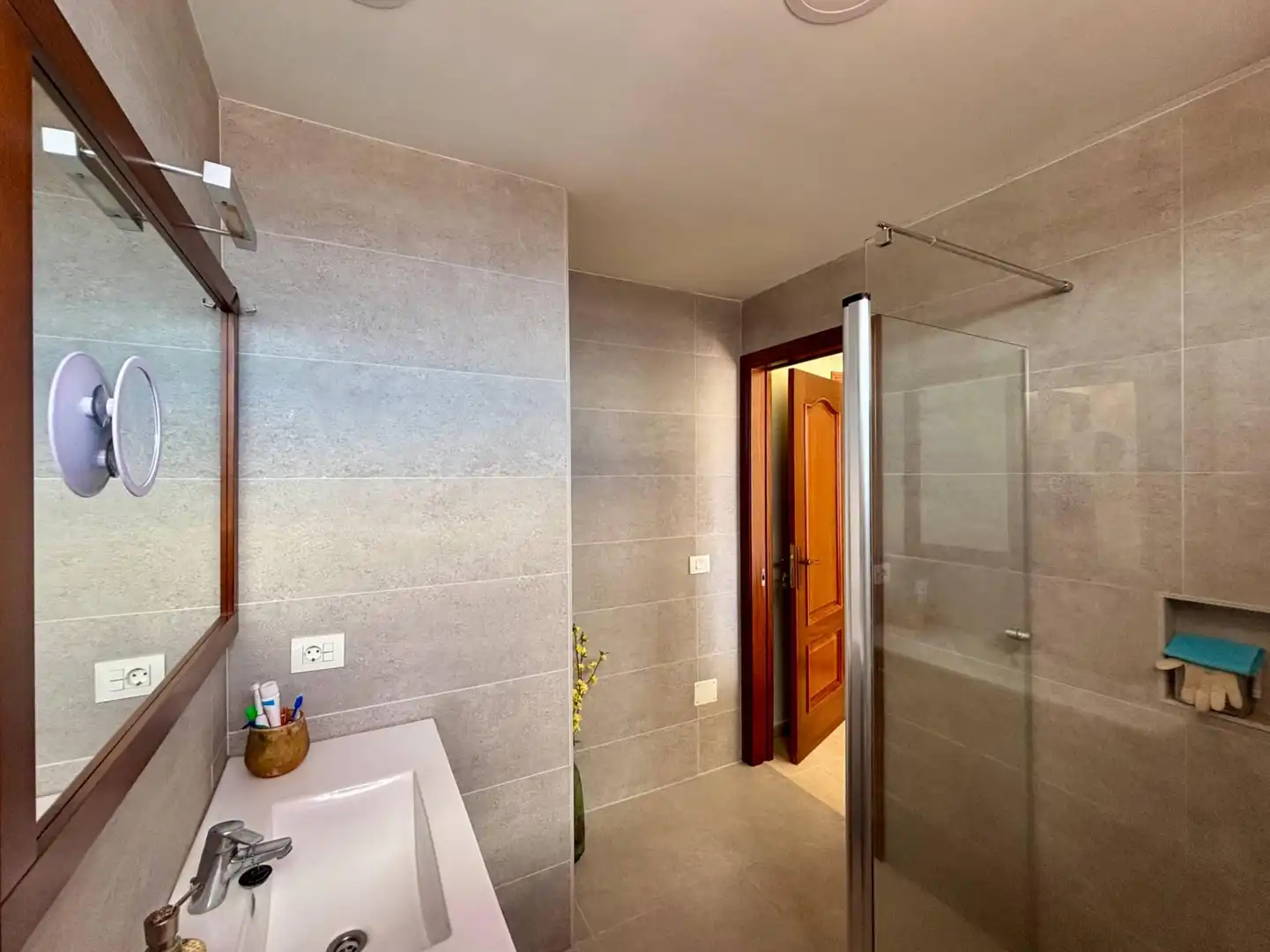 Baño de Casa adosada en venta en Candelaria con Aire acondicionado, Terraza y Piscina