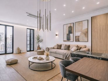 Wohnung mit Balkon zum Verkauf in Comercial