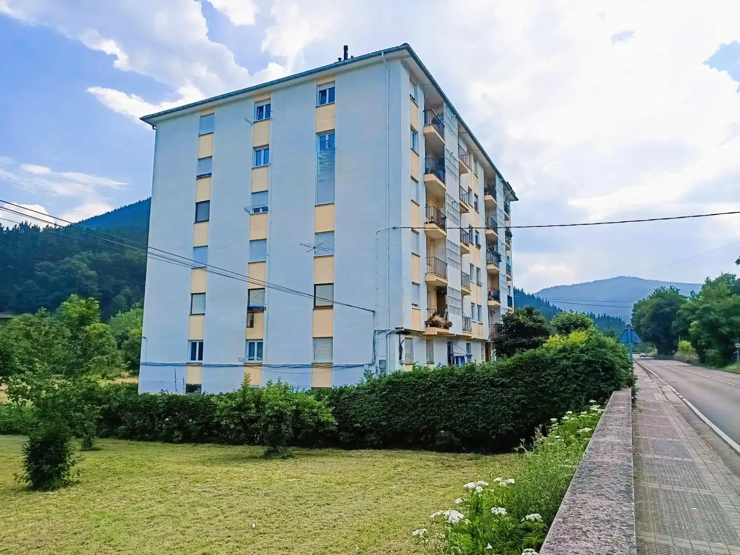 Vista exterior de Piso en venta en Gordexola con Calefacción, Trastero y Balcón