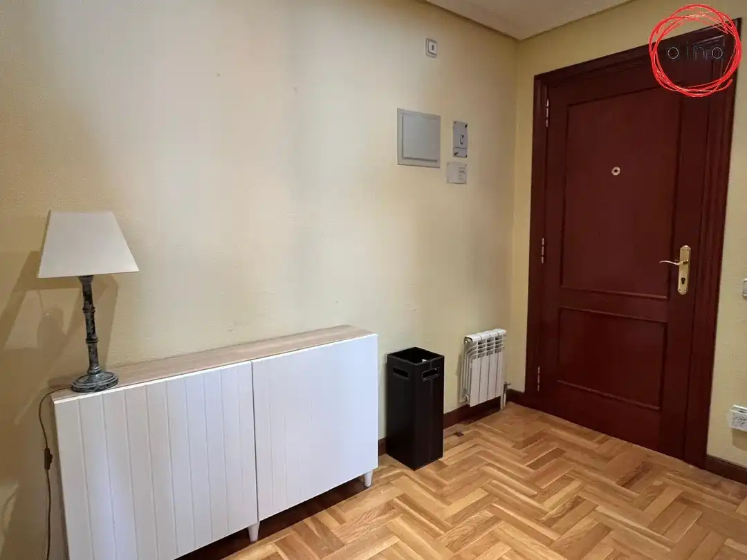 Flat for rent in Calle BENJAMIN DE TUDELA, Mendebaldea - Ermitagaña