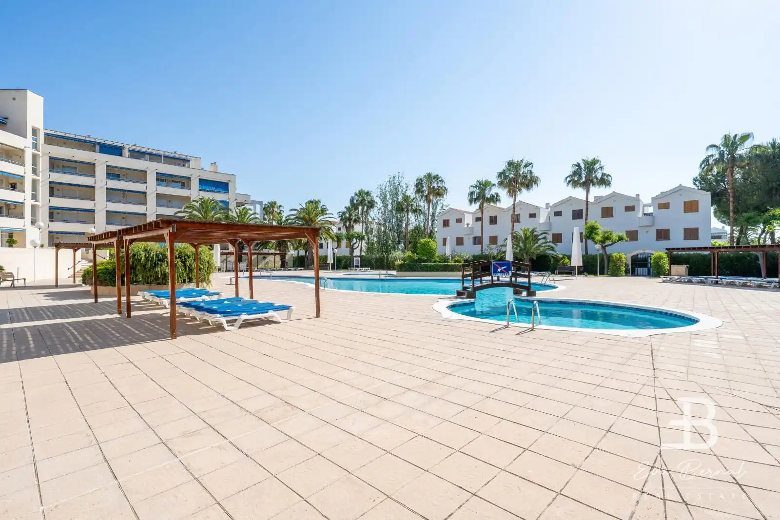Swimming pool of Attic for sale in Vila-seca  with Air Conditioner, Heating and Private garden